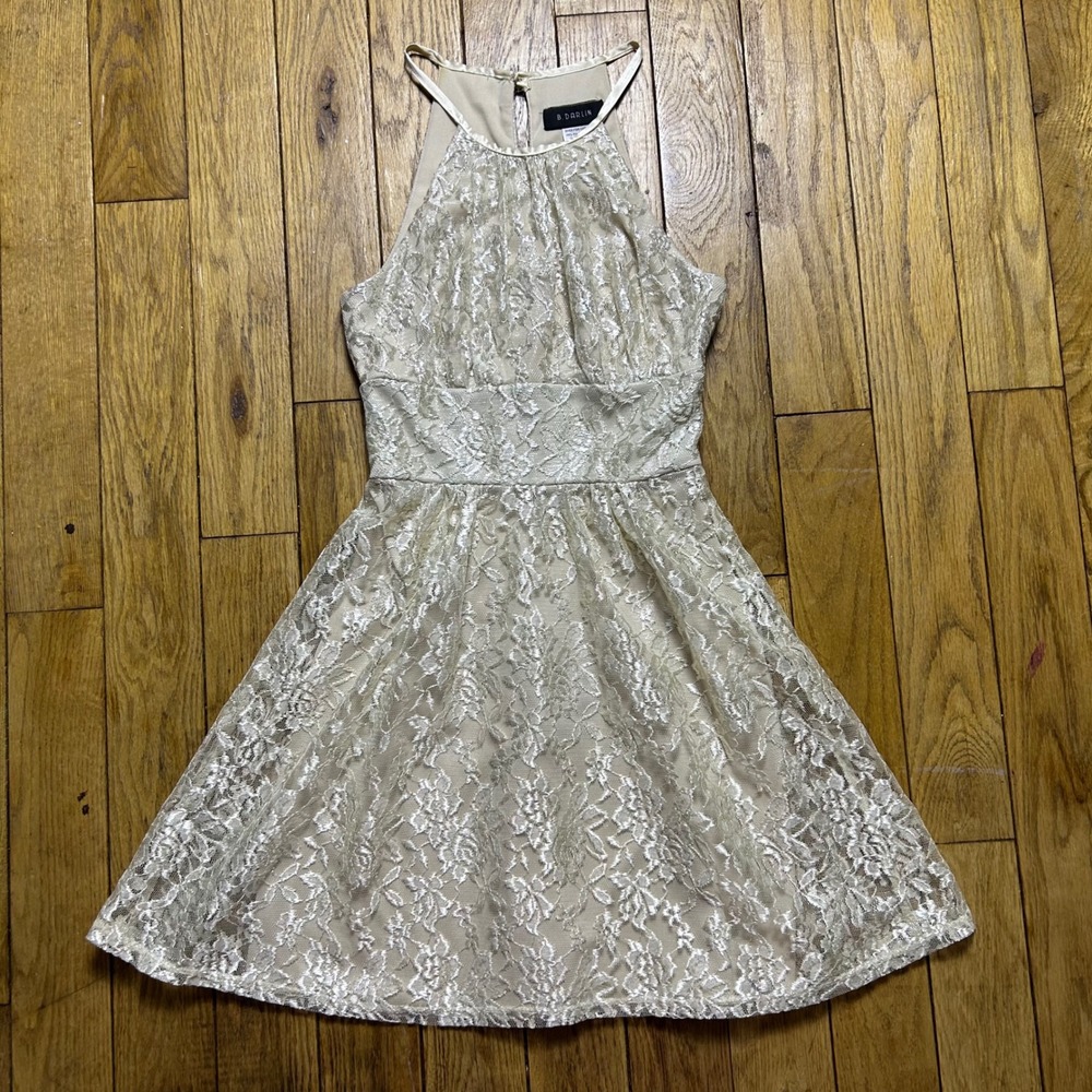 B. Darlin Champagne Lace Halter Cocktail Dress Fit Flare‎ X1DC3659 Size 1/2